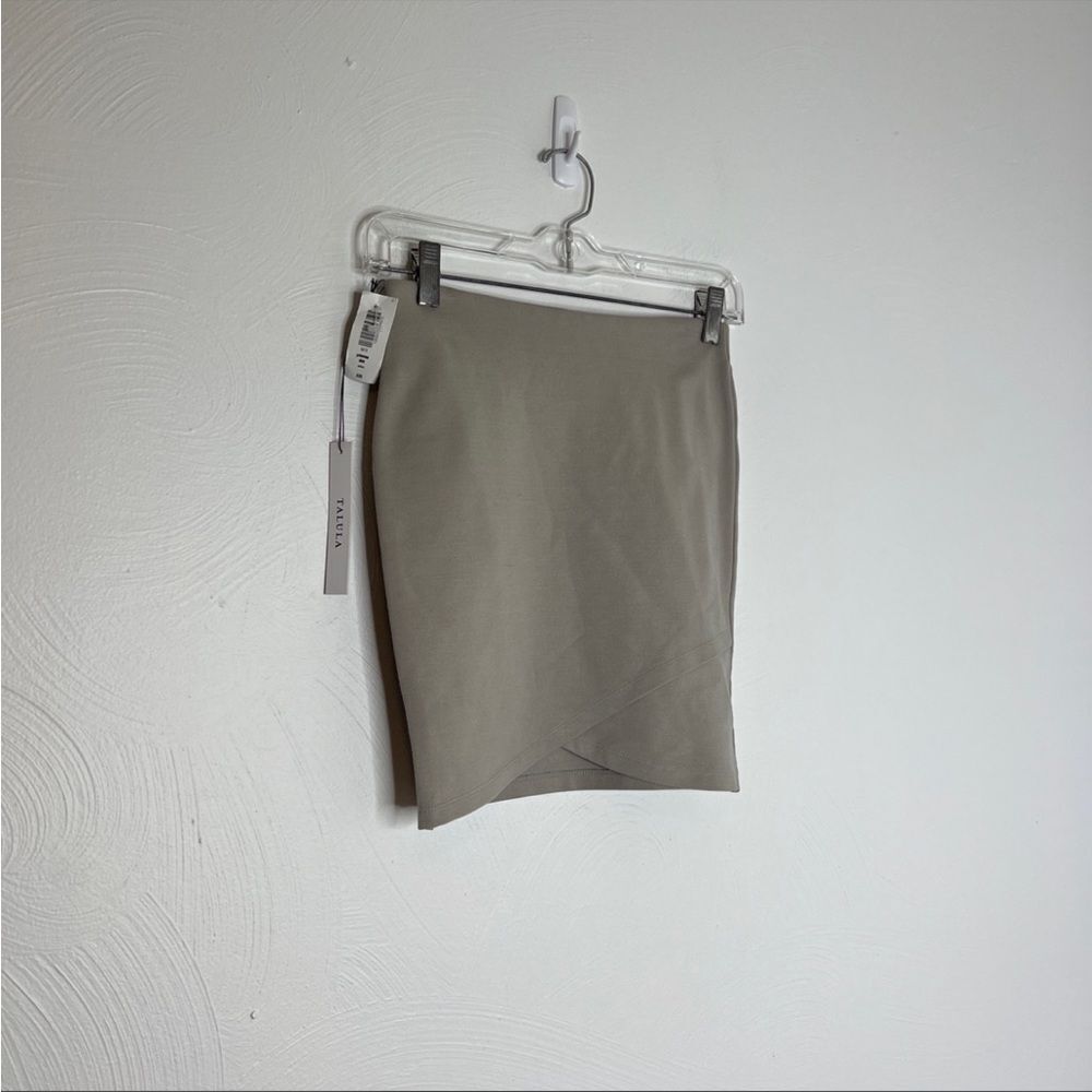 NWT talula skirt xxs‎
